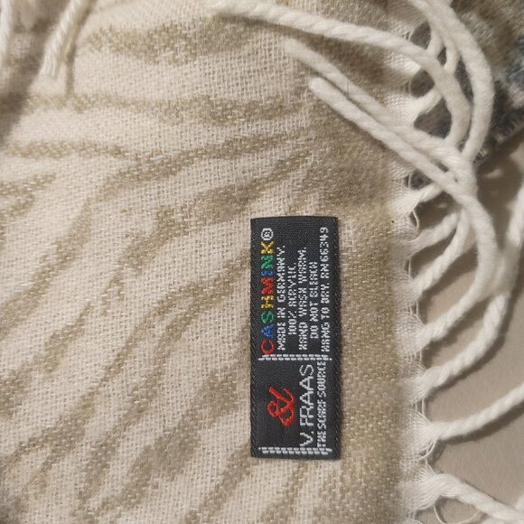 V Fraas Beige Animal Print Scarf Germany Cashmink Fringe 52 by 11 Knit Hat Bonus - Picture 7 of 10